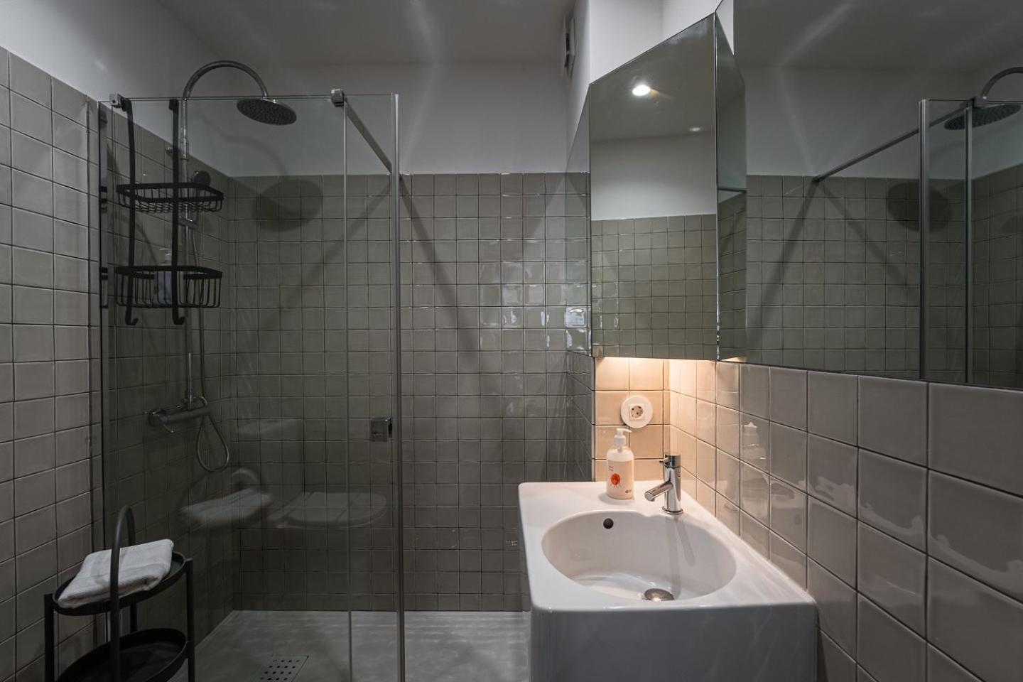 Guestready - Tela Dobravel Em Cedofeita Leilighet Porto Eksteriør bilde